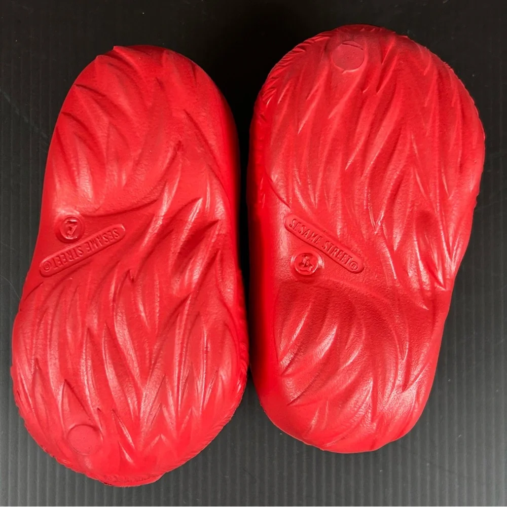 Sesame Street Red Elmo Slippers 4T‎